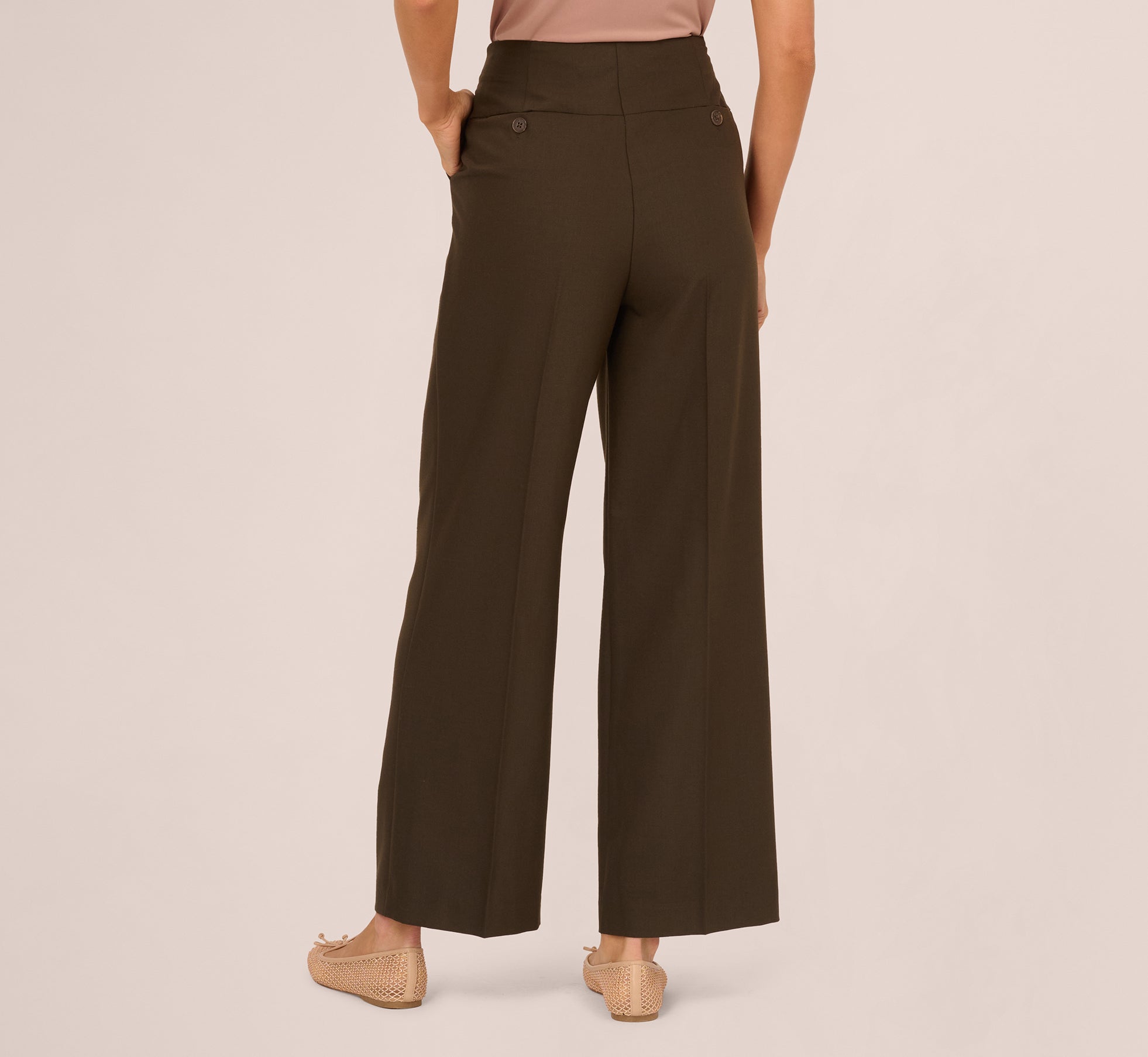 Wide Leg Pleated Trouser In Military Green