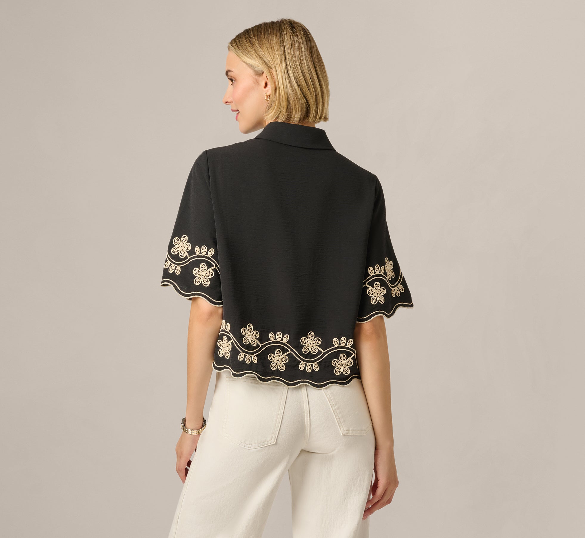 Short Sleeve Scalloped Floral Embroidery Blouse In Black Ivory