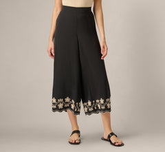 Scalloped Floral Embroidery Cropped Pant In Black Ivory
