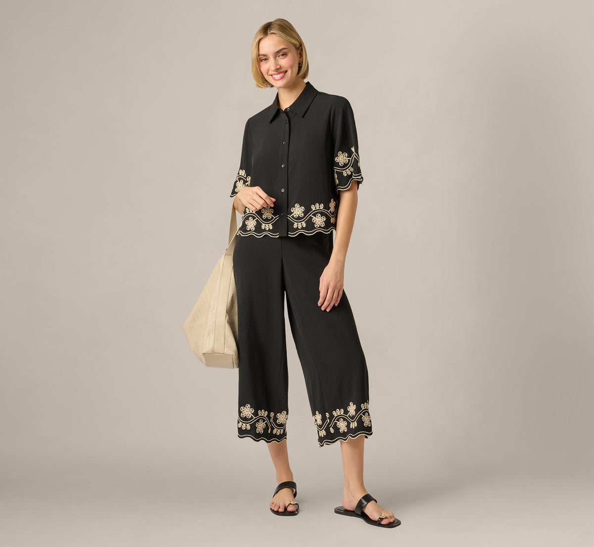 Scalloped Floral Embroidery Cropped Pant In Black Ivory