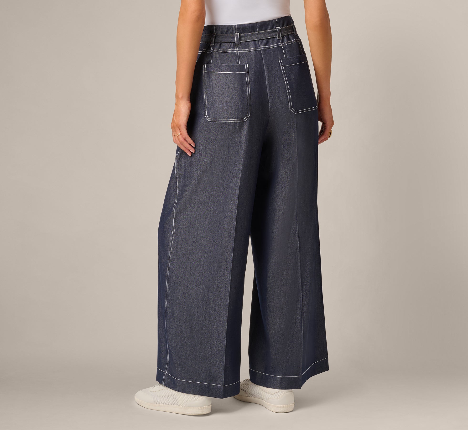 Wide Leg Topstitch Belted Pleat Pant In Washed Denim Cream