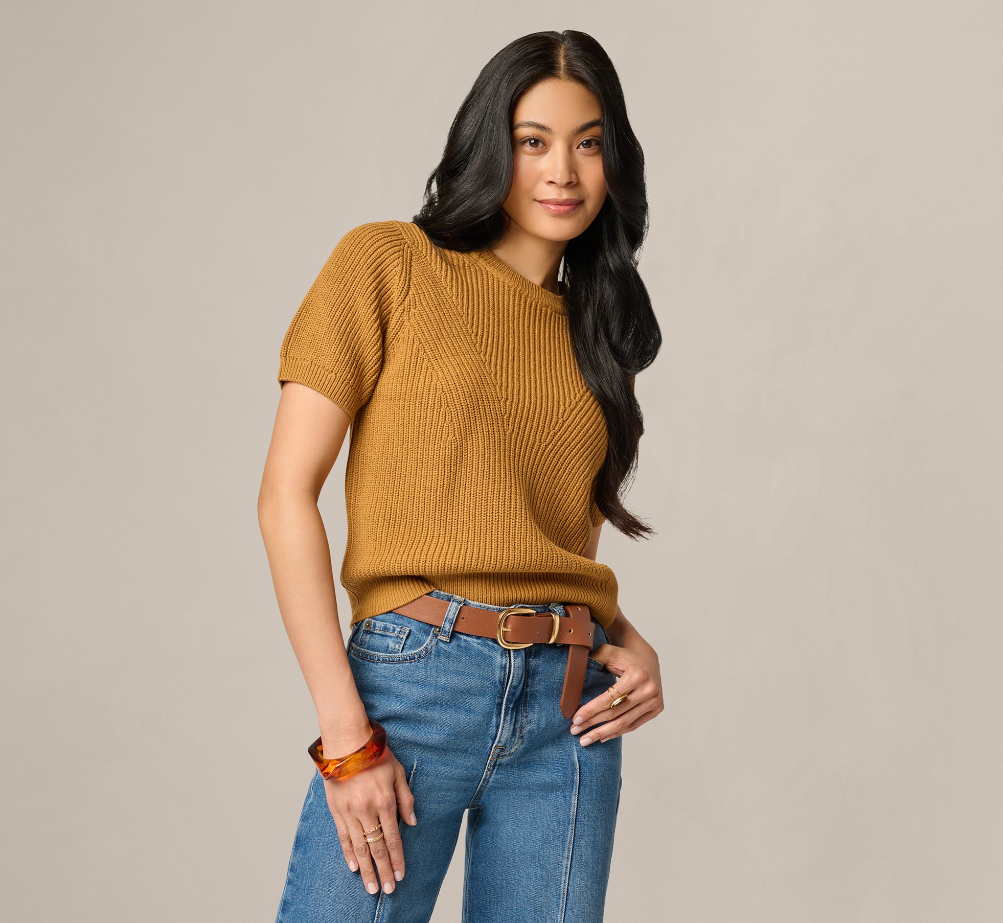 Short Sleeve Shaker Knit Pullover Sweater In Butternut