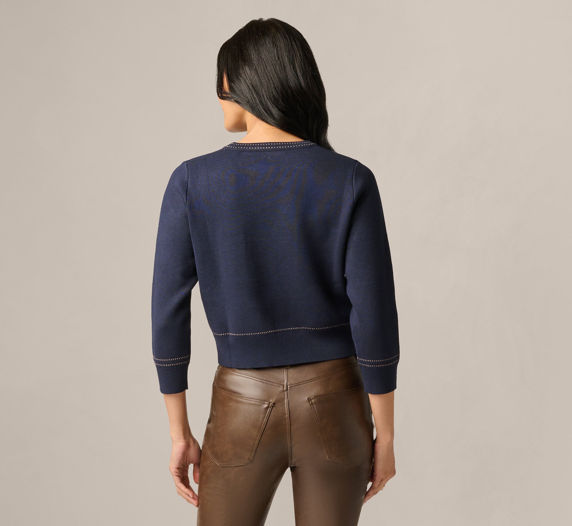 Three Quarter Sleeve Contrast Stitch Sweater In Navy Khaki