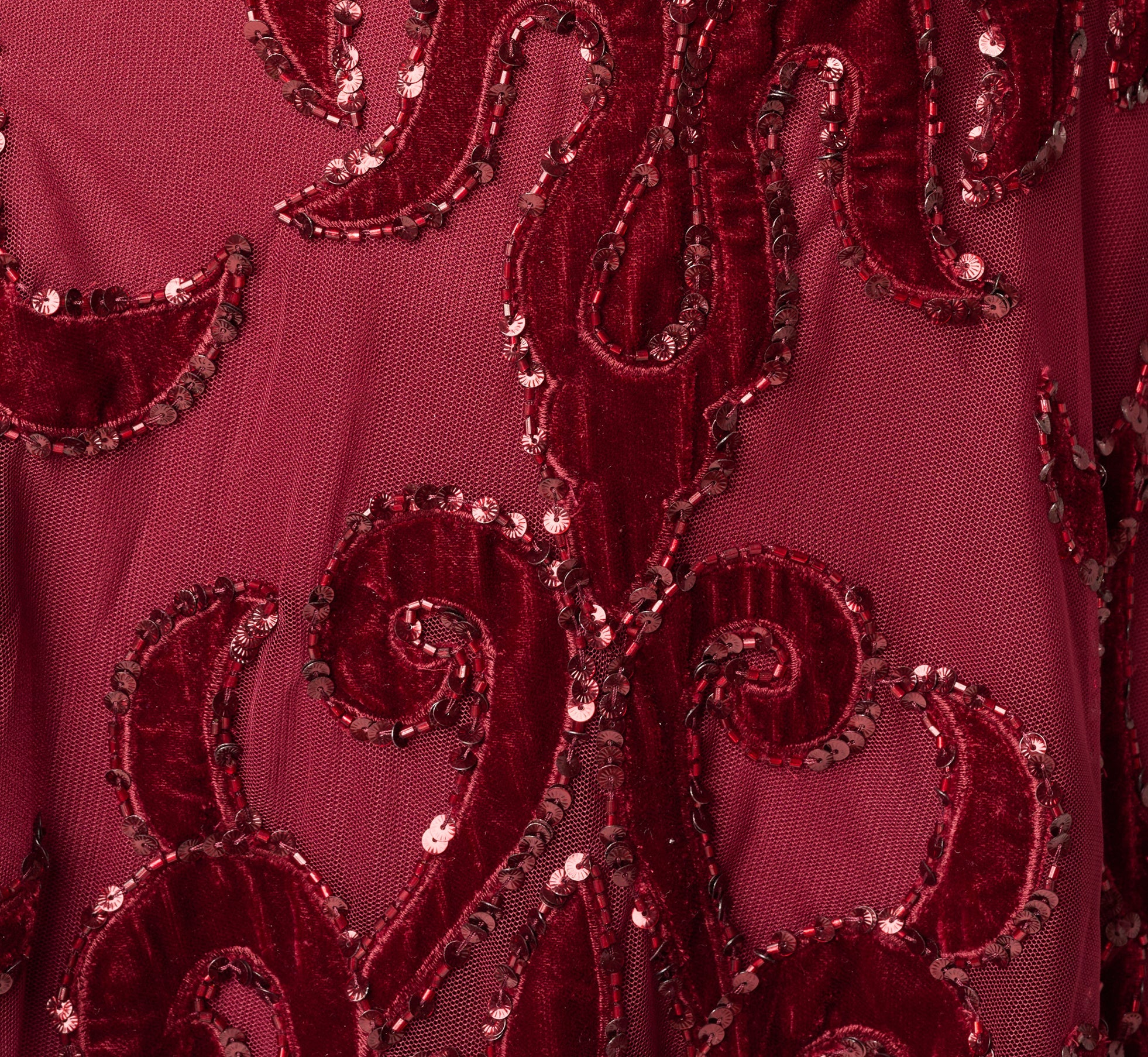 Petite Baroque Scroll Velvet Beaded Gown In Mahogany